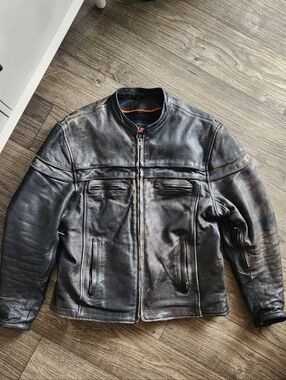 Ultimate Riders Vintage Distressed Leather Motorcycle Jacket Size XL